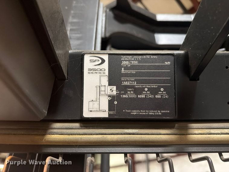 image for item FC3457 2018 Crown SP3520-30 order picker