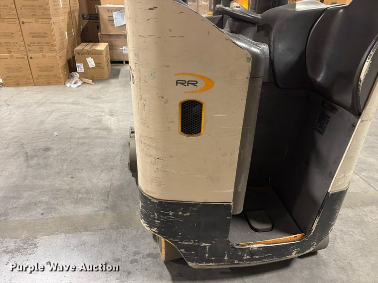 image for item FC3458 2019 Crown RR5715-35 reach truck