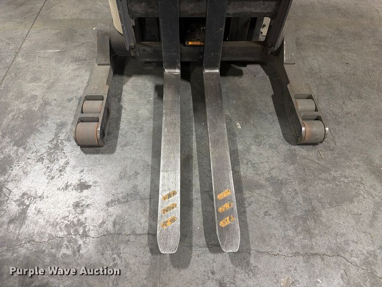 image for item FC3458 2019 Crown RR5715-35 reach truck