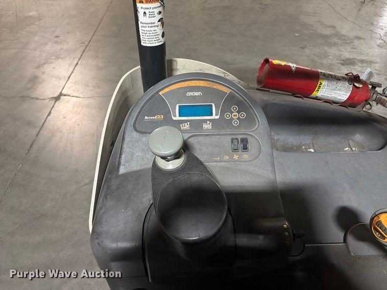 image for item FC3458 2019 Crown RR5715-35 reach truck