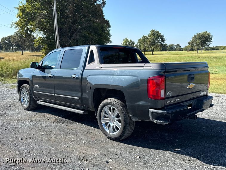 image for item FC4323 2017 Chevrolet Silverado 1500 Crew Cab pickup truck