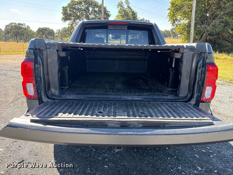 image for item FC4323 2017 Chevrolet Silverado 1500 Crew Cab pickup truck