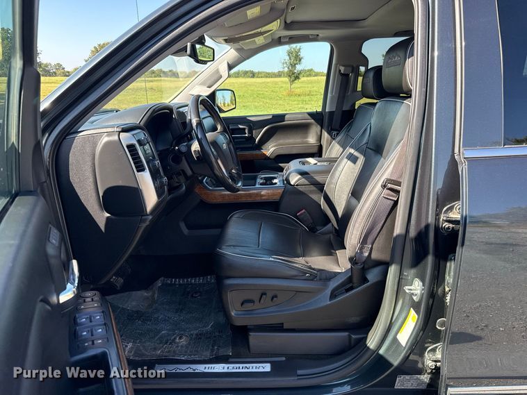 image for item FC4323 2017 Chevrolet Silverado 1500 Crew Cab pickup truck