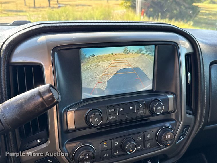 image for item FC4323 2017 Chevrolet Silverado 1500 Crew Cab pickup truck