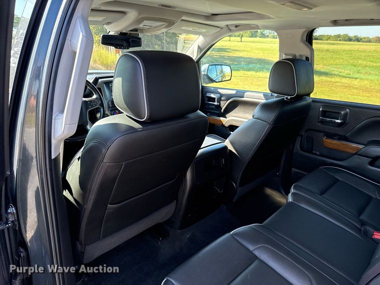 image for item FC4323 2017 Chevrolet Silverado 1500 Crew Cab pickup truck
