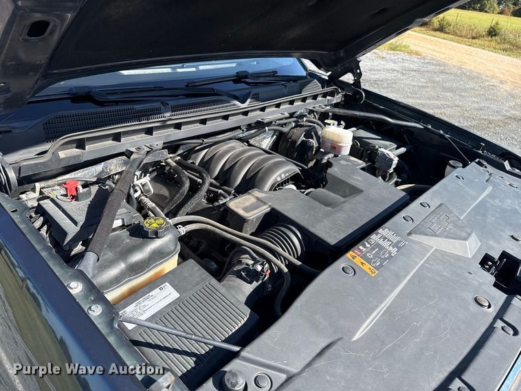 image for item FC4323 2017 Chevrolet Silverado 1500 Crew Cab pickup truck