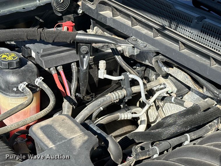 image for item FC4323 2017 Chevrolet Silverado 1500 Crew Cab pickup truck