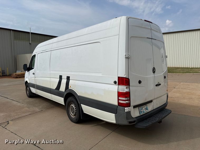 image for item FC4419 2011 Mercedes-Benz Sprinter van