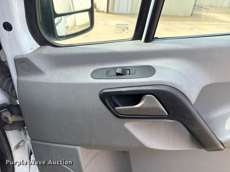 image for item FC4419 2011 Mercedes-Benz Sprinter van
