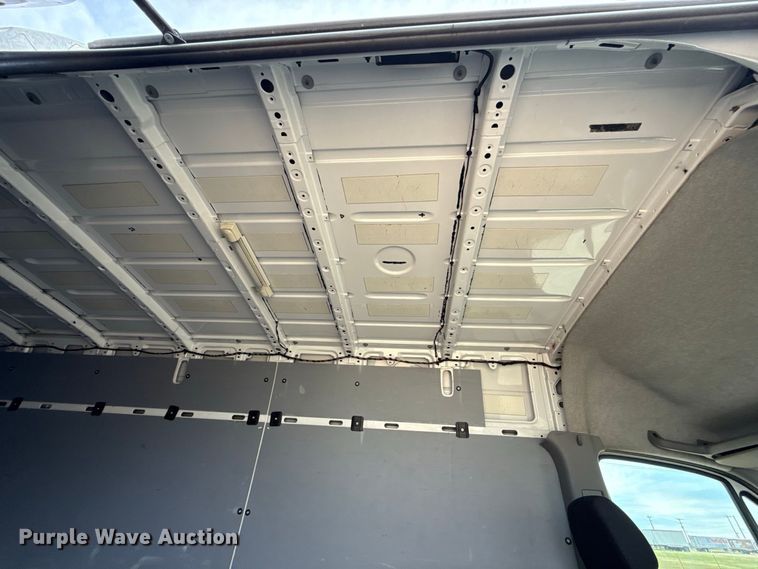 image for item FC4419 2011 Mercedes-Benz Sprinter van