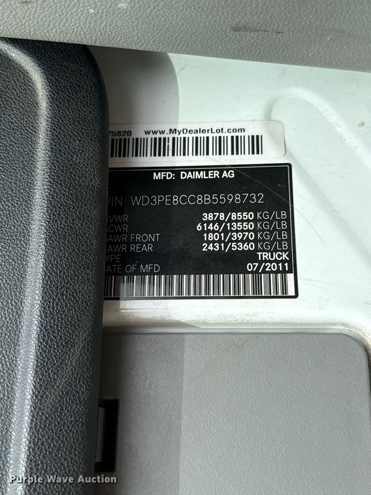 image for item FC4419 2011 Mercedes-Benz Sprinter van