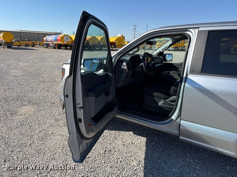 image for item FC4485 2023 Ford F150 Crew Cab pickup truck