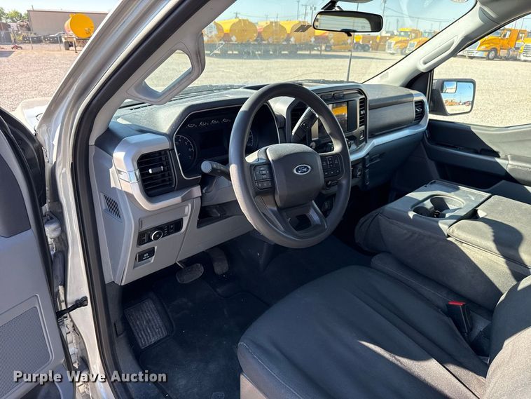 image for item FC4485 2023 Ford F150 Crew Cab pickup truck