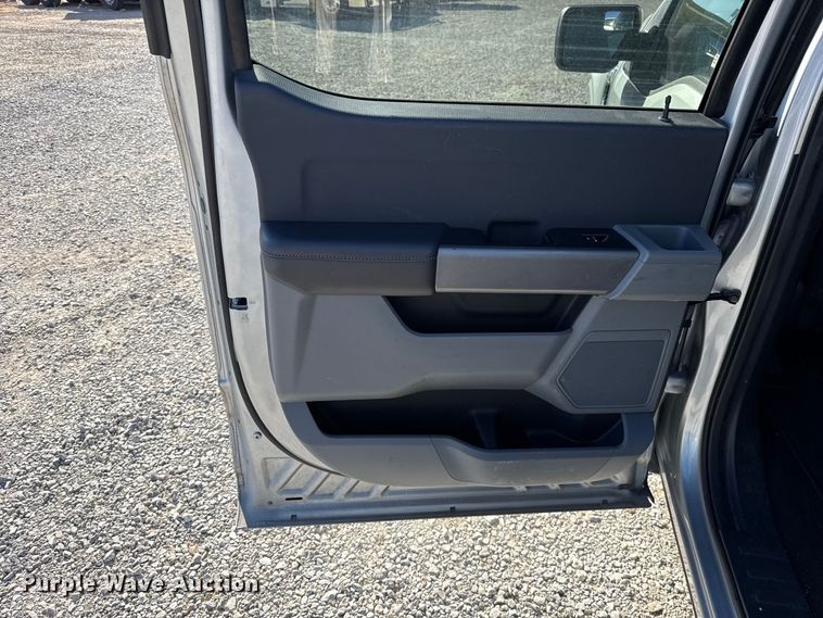 image for item FC4485 2023 Ford F150 Crew Cab pickup truck