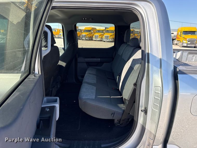 image for item FC4485 2023 Ford F150 Crew Cab pickup truck