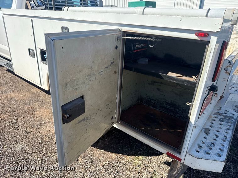 image for item FC4506 2017 Ford F350 Super Duty Crew Cab utility bed pickup truck