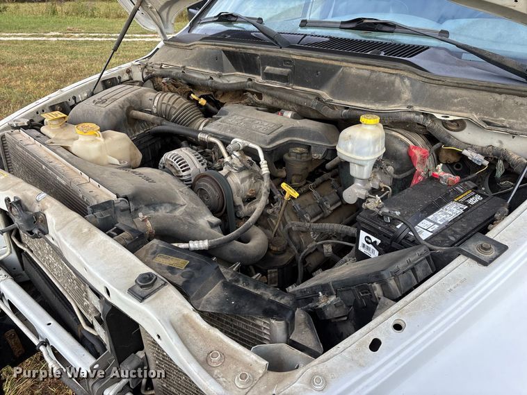 image for item FG0721 2007 Dodge Ram 2500 Ext. Cab pickup truck