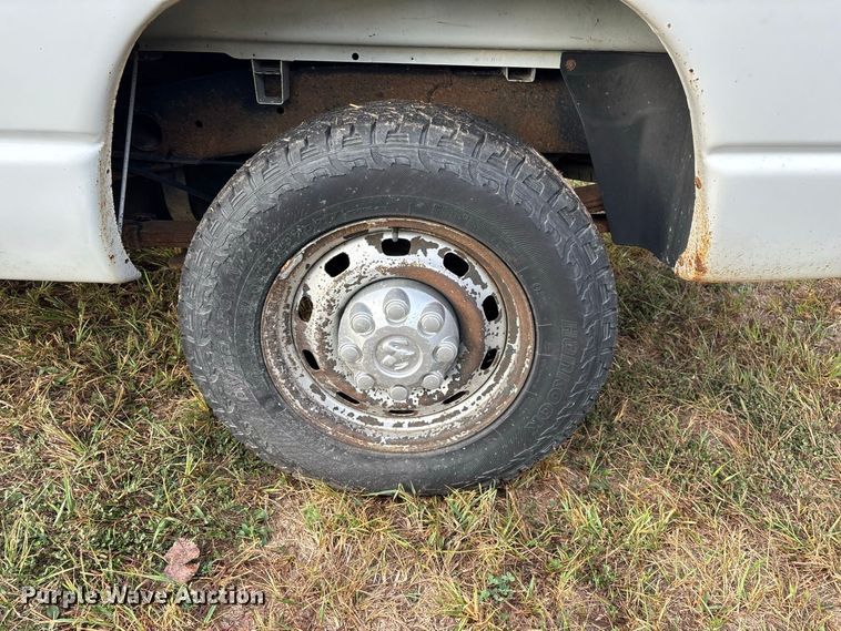 image for item FG0721 2007 Dodge Ram 2500 Ext. Cab pickup truck