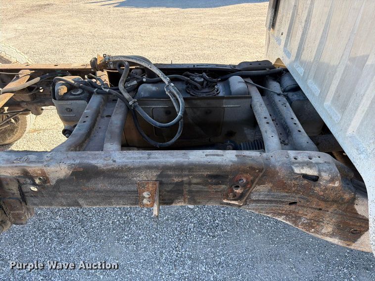 image for item FG0779 2007 Chevrolet 3500HD pickup truck cab and chassis