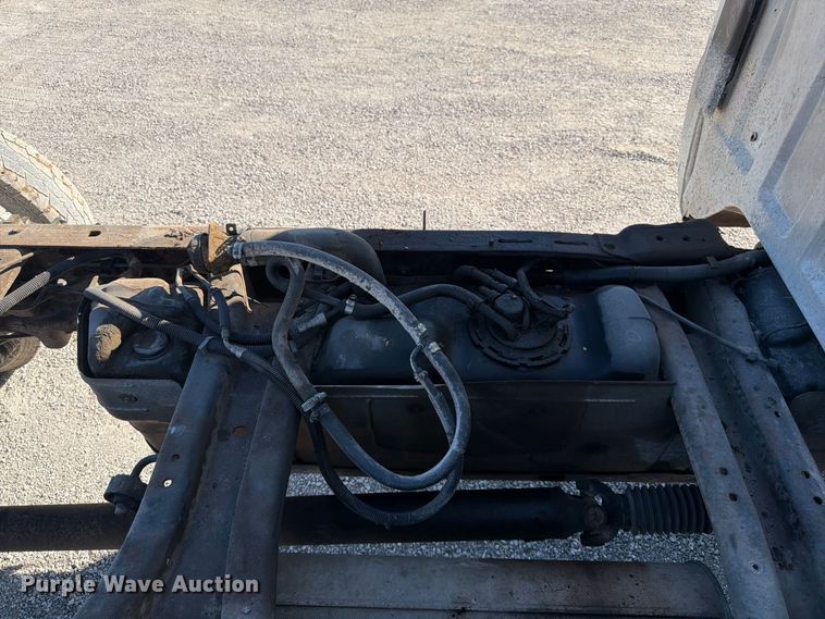 image for item FG0779 2007 Chevrolet 3500HD pickup truck cab and chassis