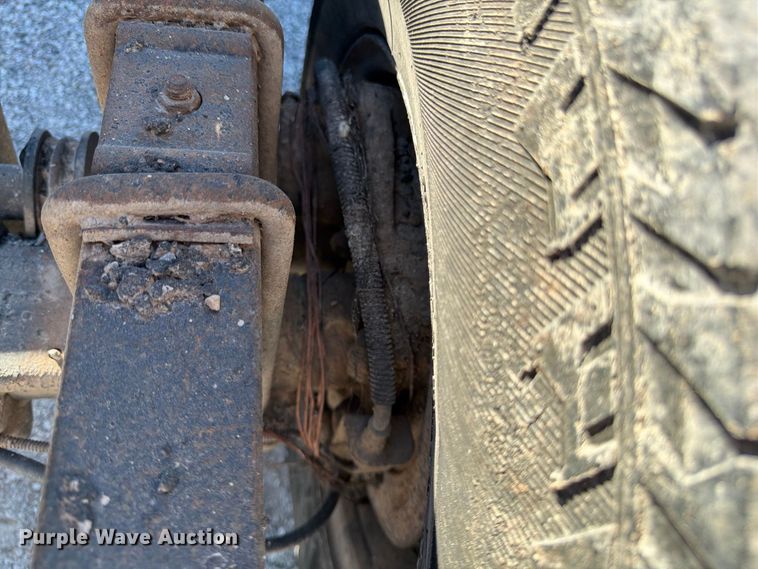 image for item FG0779 2007 Chevrolet 3500HD pickup truck cab and chassis