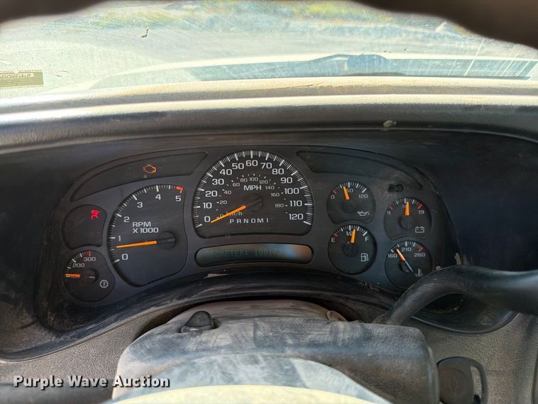 image for item FG0779 2007 Chevrolet 3500HD pickup truck cab and chassis