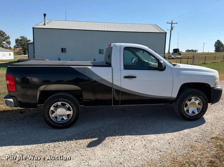 image for item FG0787 2012 Chevrolet Silverado 1500 pickup truck