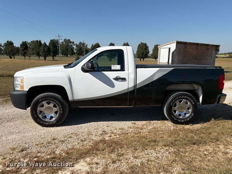image for item FG0787 2012 Chevrolet Silverado 1500 pickup truck