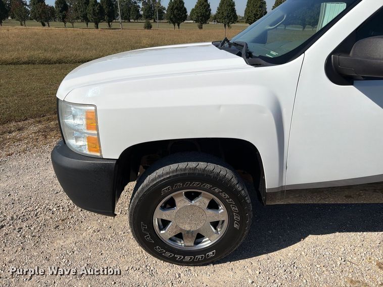 image for item FG0787 2012 Chevrolet Silverado 1500 pickup truck