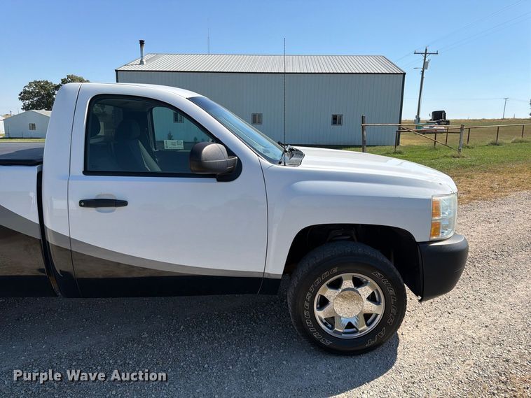 image for item FG0787 2012 Chevrolet Silverado 1500 pickup truck