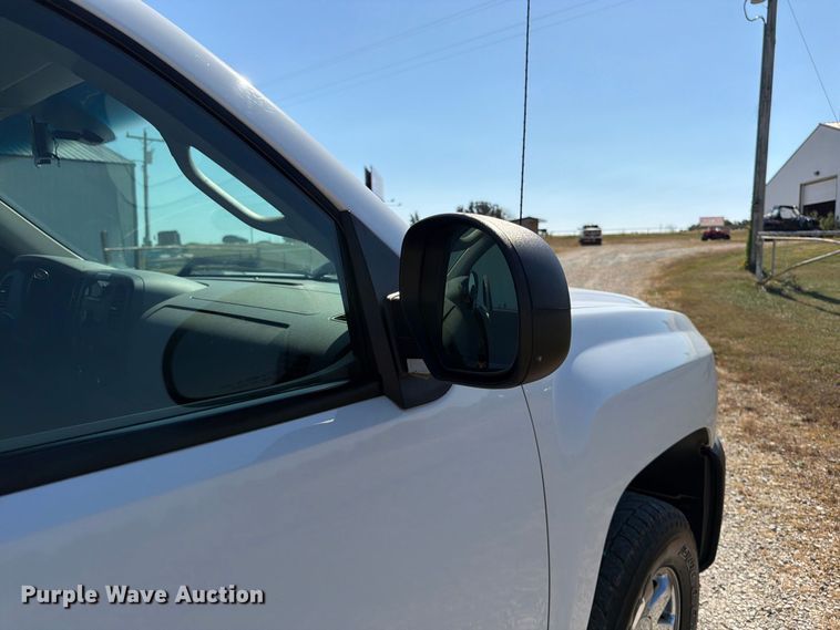 image for item FG0787 2012 Chevrolet Silverado 1500 pickup truck