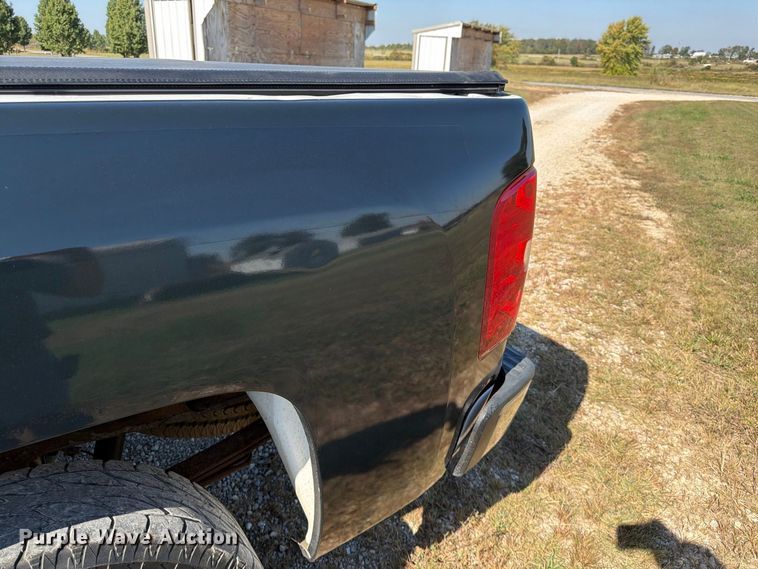 image for item FG0787 2012 Chevrolet Silverado 1500 pickup truck