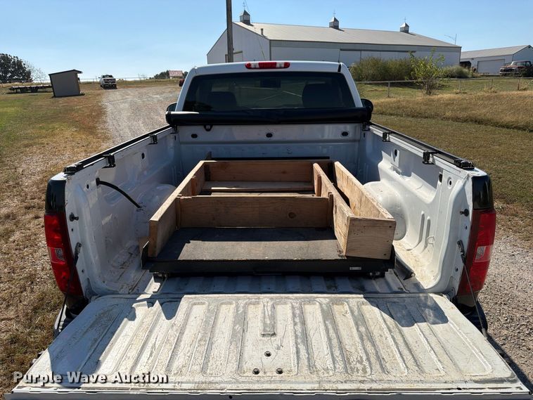 image for item FG0787 2012 Chevrolet Silverado 1500 pickup truck