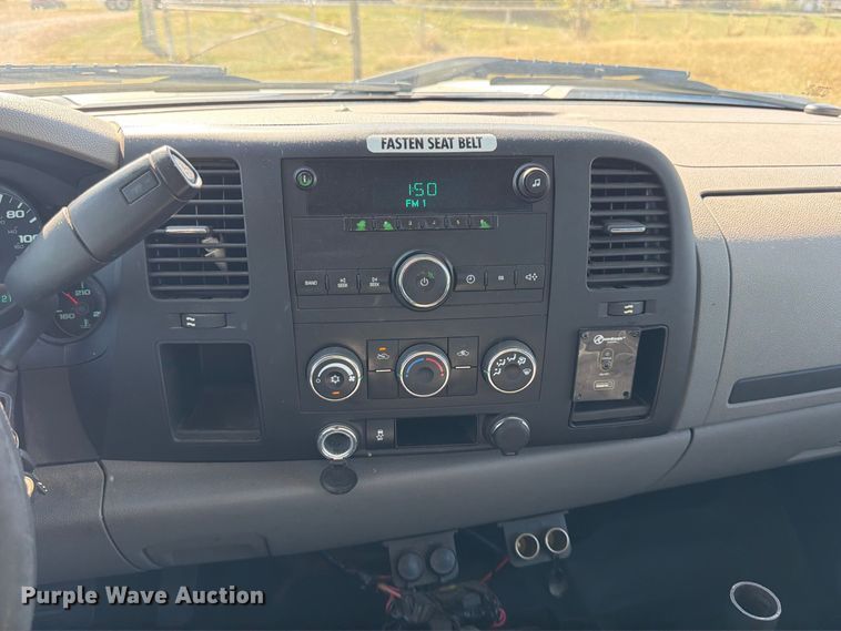 image for item FG0787 2012 Chevrolet Silverado 1500 pickup truck