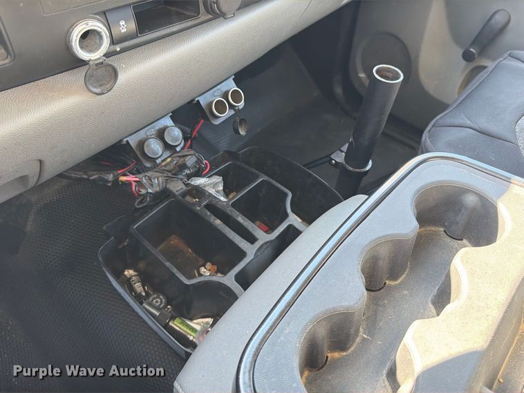 image for item FG0787 2012 Chevrolet Silverado 1500 pickup truck
