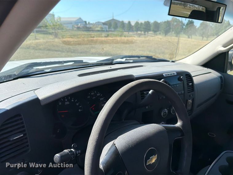 image for item FG0787 2012 Chevrolet Silverado 1500 pickup truck
