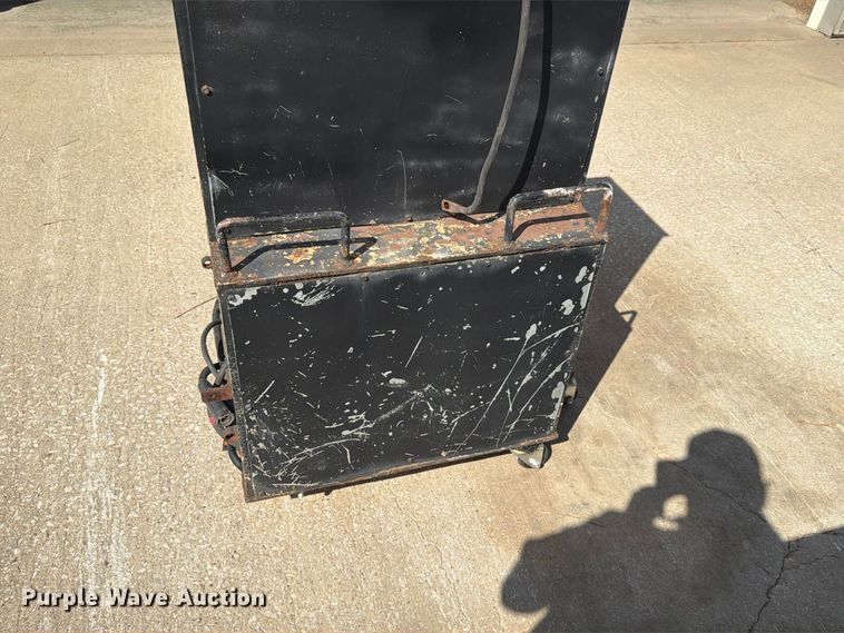 image for item FG0791 Lincoln Electric Vantage 300 welder/generator