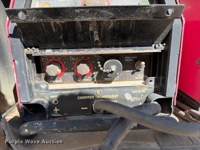 image for item FG0791 Lincoln Electric Vantage 300 welder/generator