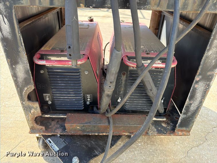 image for item FG0791 Lincoln Electric Vantage 300 welder/generator