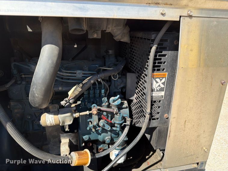 image for item FG0791 Lincoln Electric Vantage 300 welder/generator