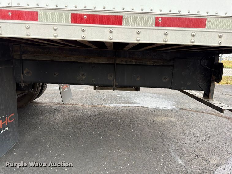 image for item FG0811 2015 Kenworth T370 box truck