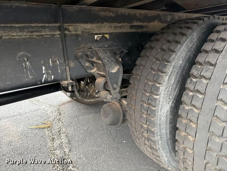 image for item FG0811 2015 Kenworth T370 box truck