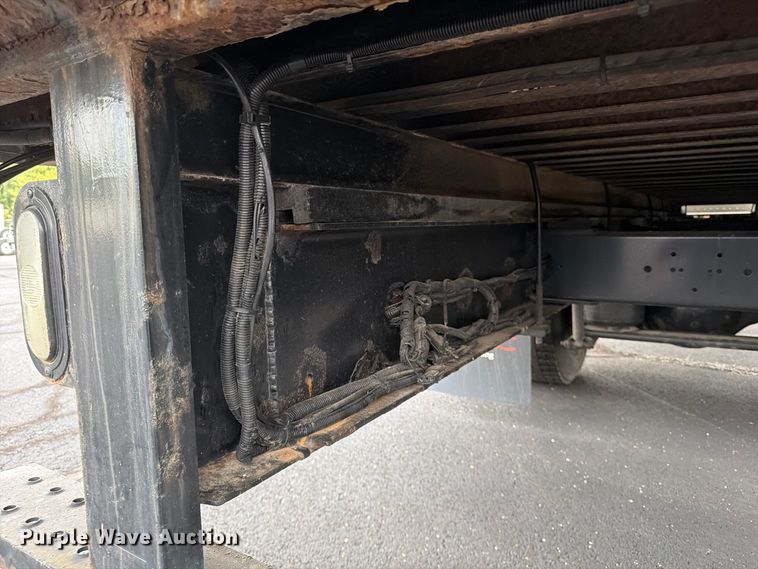 image for item FG0811 2015 Kenworth T370 box truck