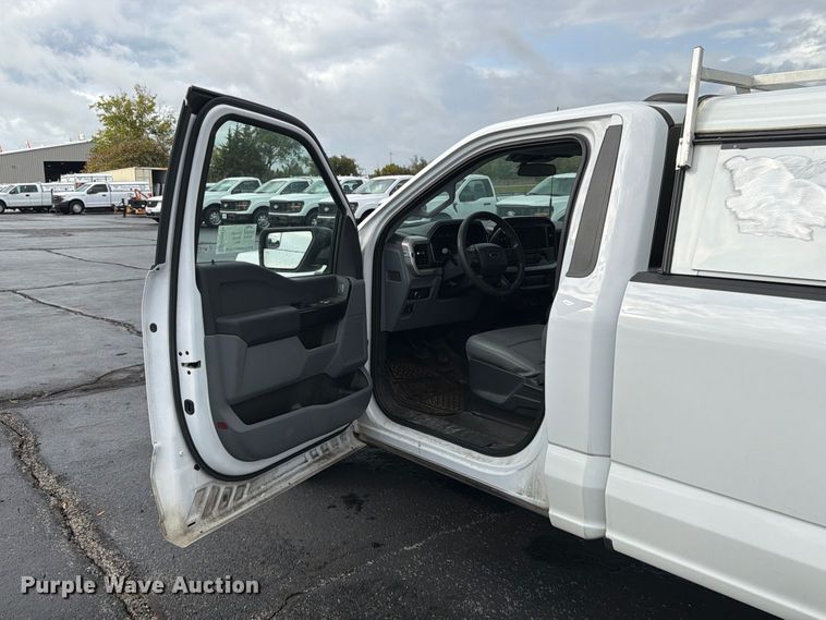 image for item FG0814 2022 Ford F150 XL pickup truck