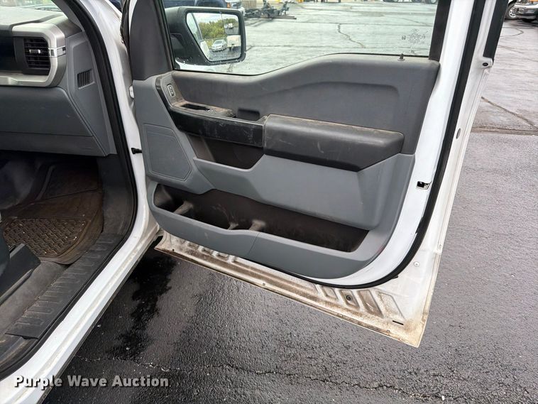 image for item FG0814 2022 Ford F150 XL pickup truck