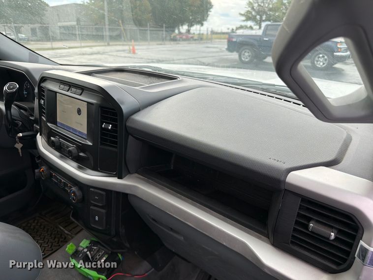 image for item FG0814 2022 Ford F150 XL pickup truck