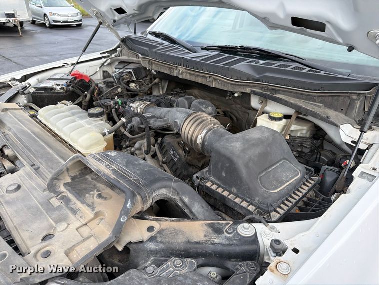image for item FG0814 2022 Ford F150 XL pickup truck