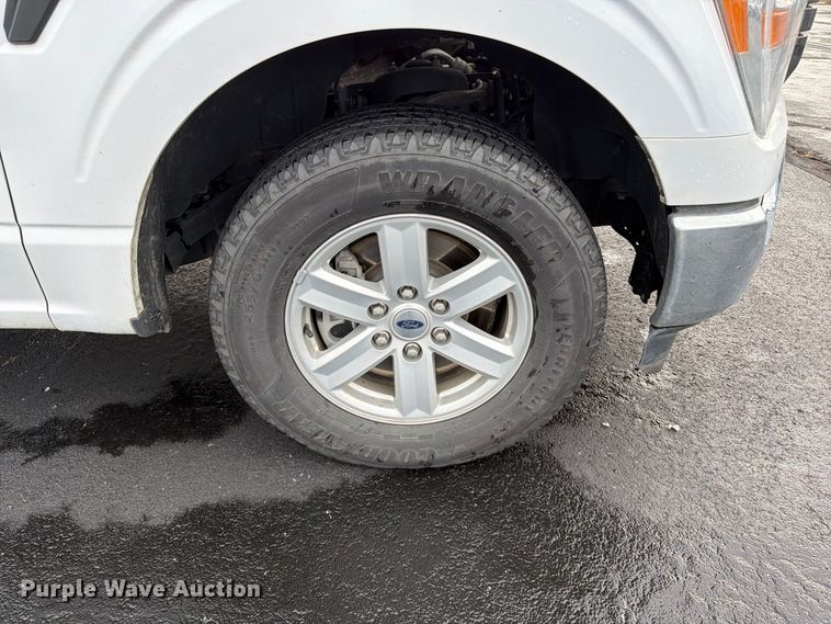 image for item FG0814 2022 Ford F150 XL pickup truck