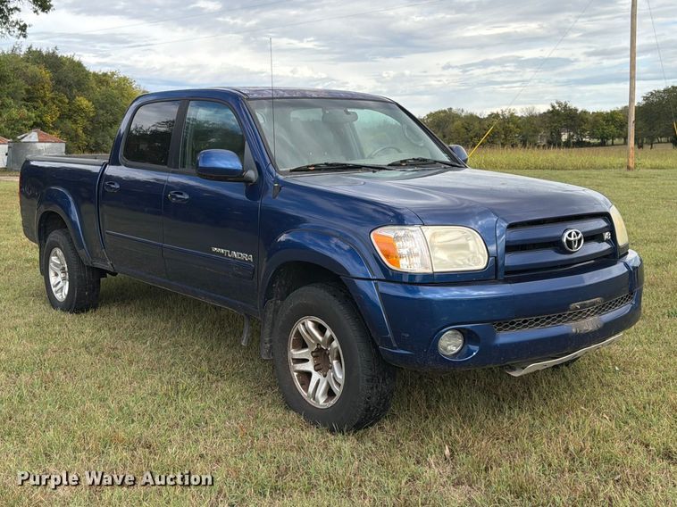 image for item FG0815 2006 Toyota Tundra Ext. Cab pickup truck