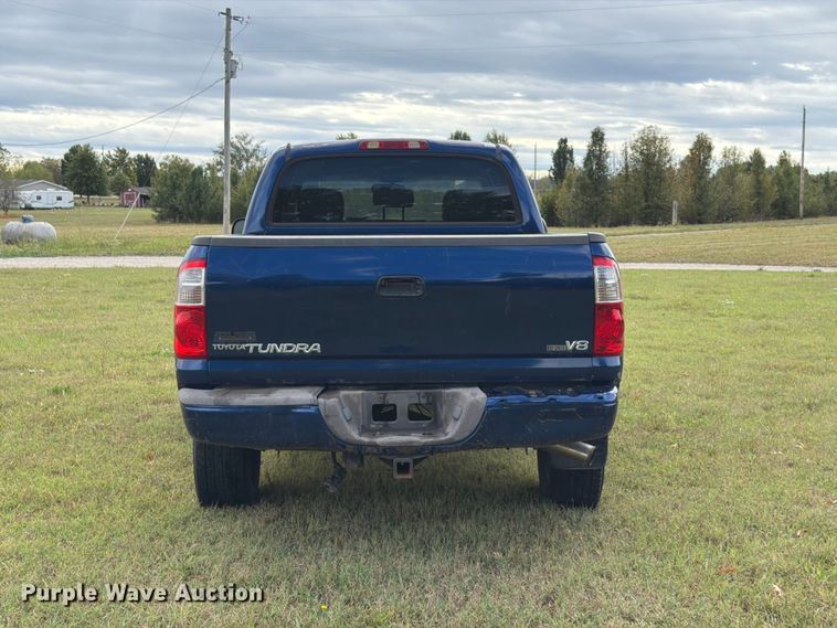 image for item FG0815 2006 Toyota Tundra Ext. Cab pickup truck